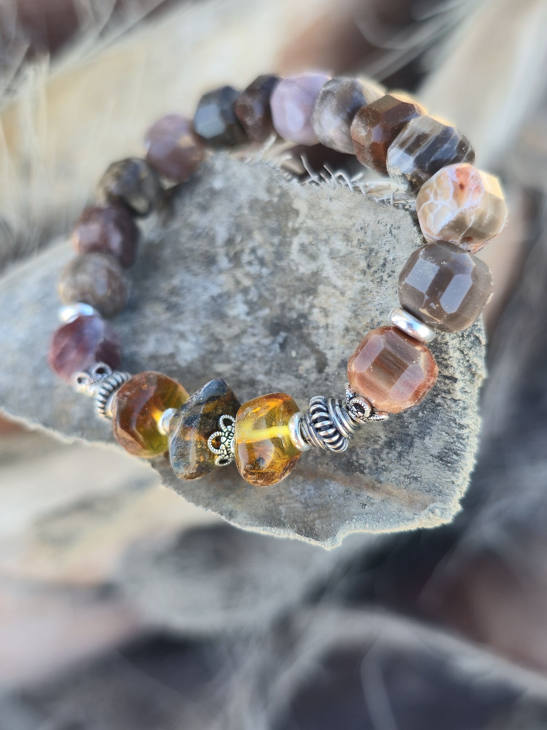 bracciale legno pietrificato ambra bracciale legno pietrificato ambra