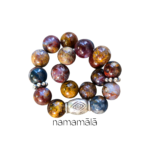 Bracciale Collezione Essenza di Namamala con pietre naturali di pietersite e dettagli in argento 925.