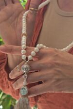 108 Be Like a Lotus - immagine 2