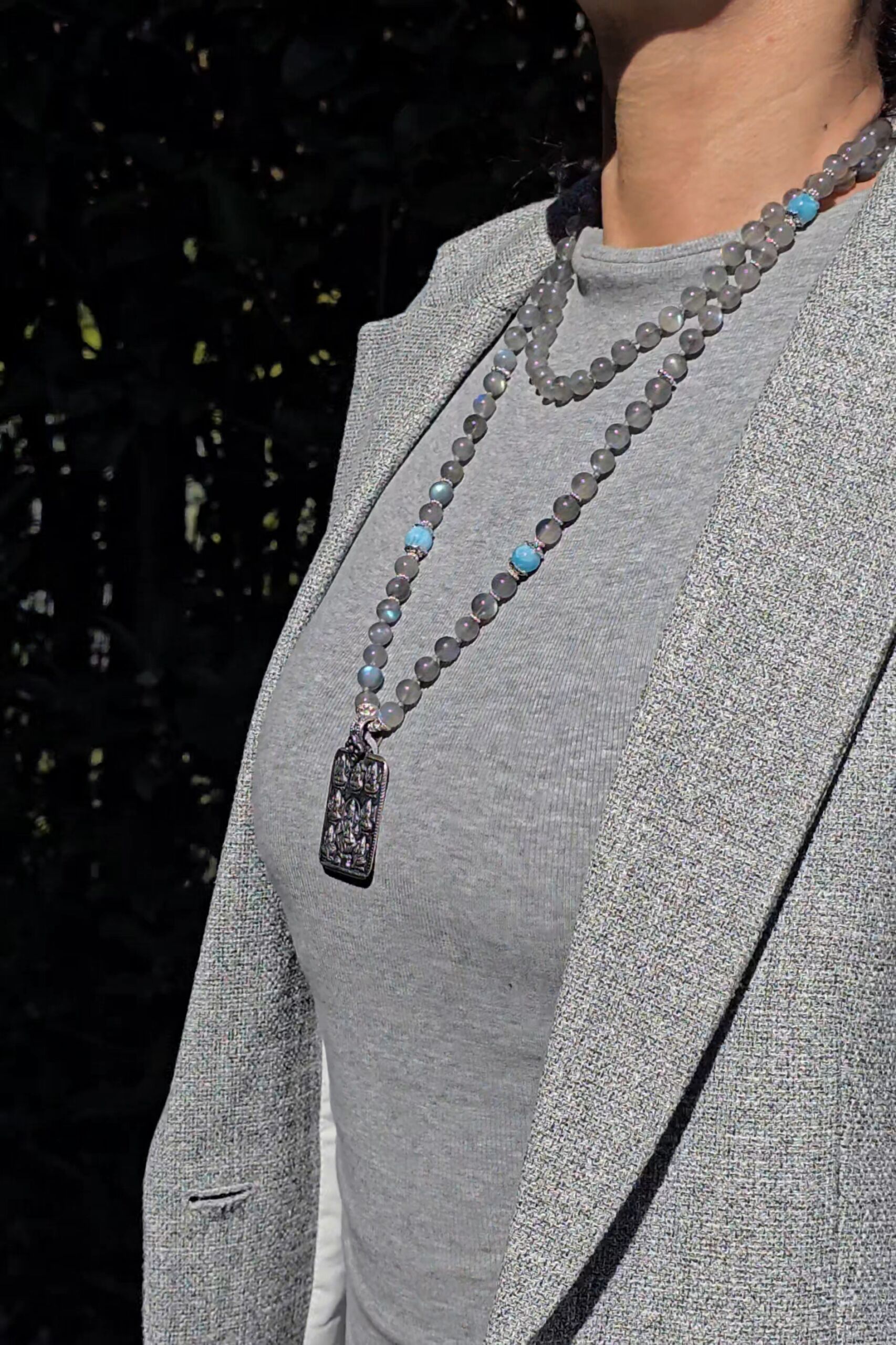 foto_5_japamala lakshmi mi sostiene