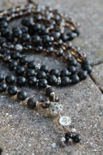 japamala 108 dhara om