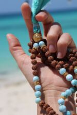 japamala 72 larimar rudraksha oro