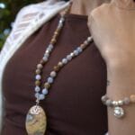 japamala 72 agata crazy lace calcedonio