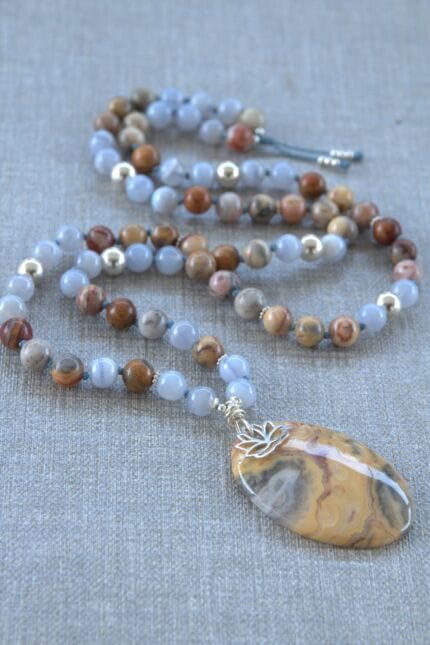 japamala 72 agata crazy lace calcedonio