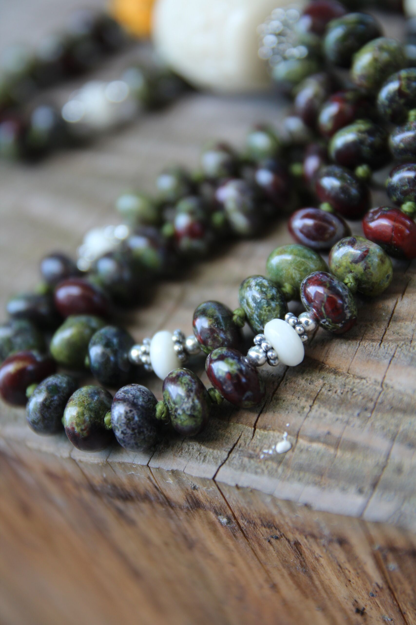 japamala eliotropio tagua japamala eliotropio tagua