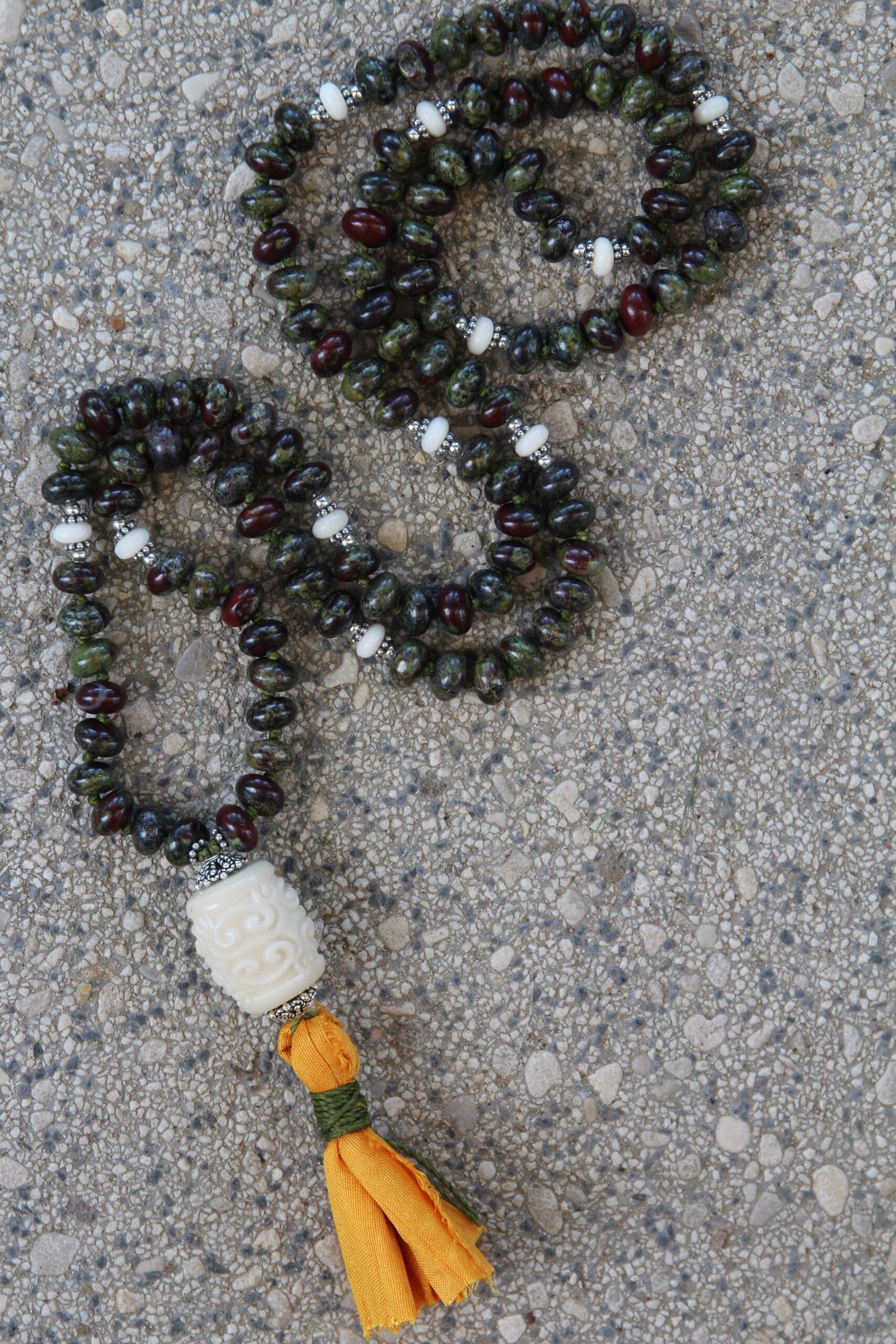 japamala eliotropio tagua japamala eliotropio tagua