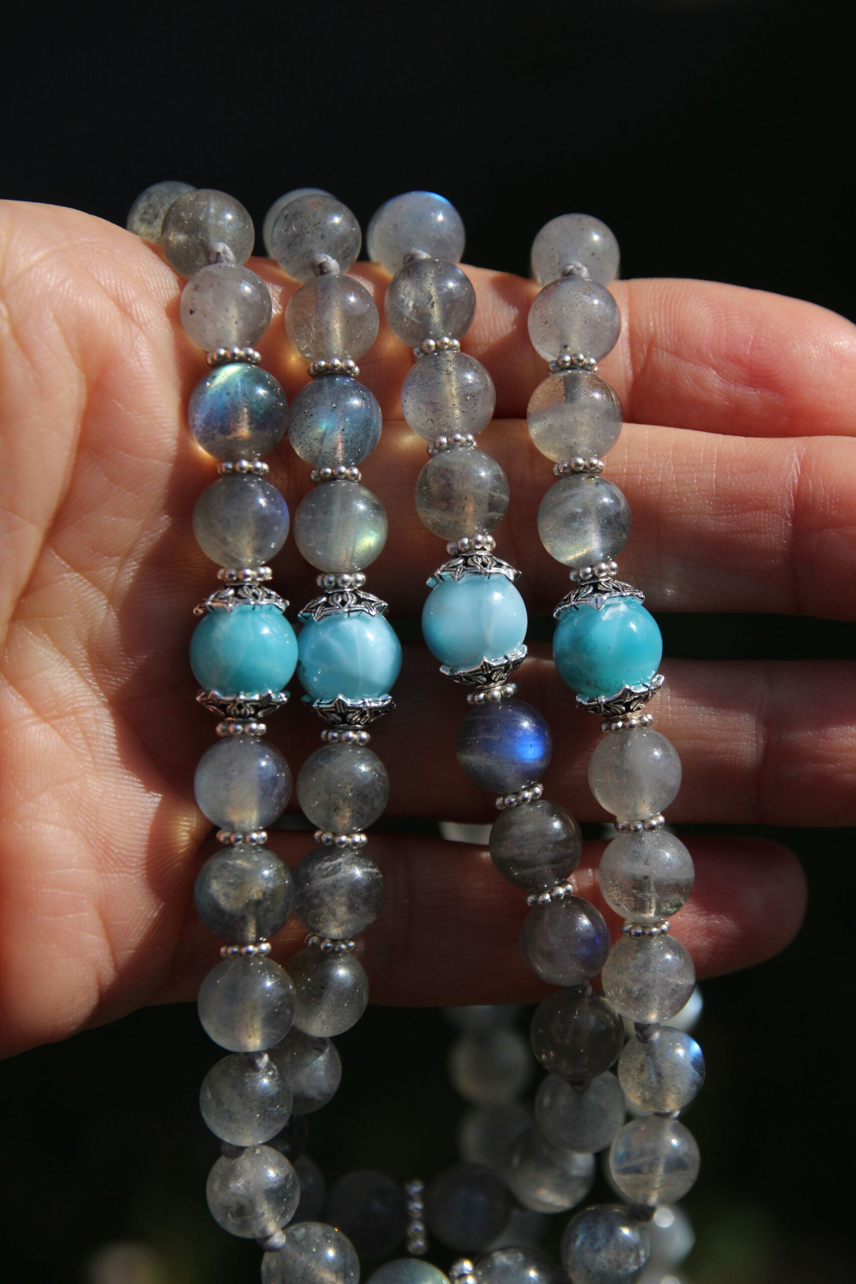 japamala lakshmi mi sostiene japamala lakshmi mi sostiene