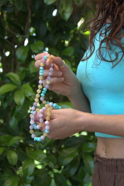 japamala opale kunzite calcite