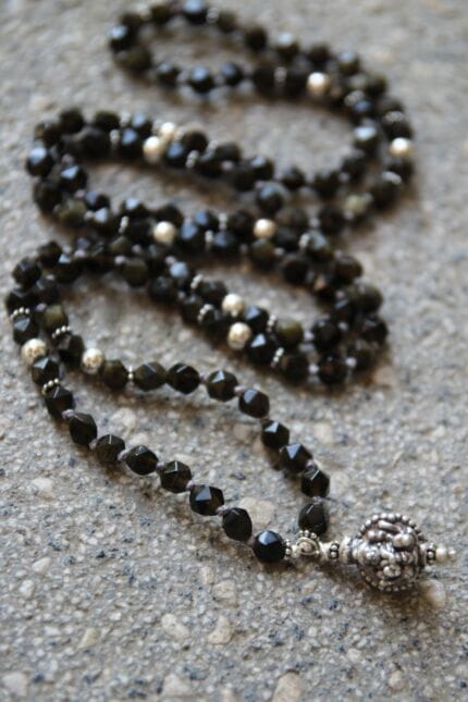 japamala ossidiana lakshmi ganesha