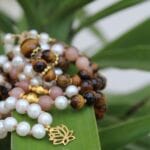 japamala pietra del sole occhio di tigre perle