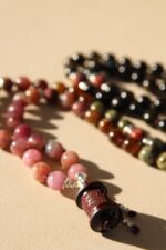 japamala tormalina multicolore