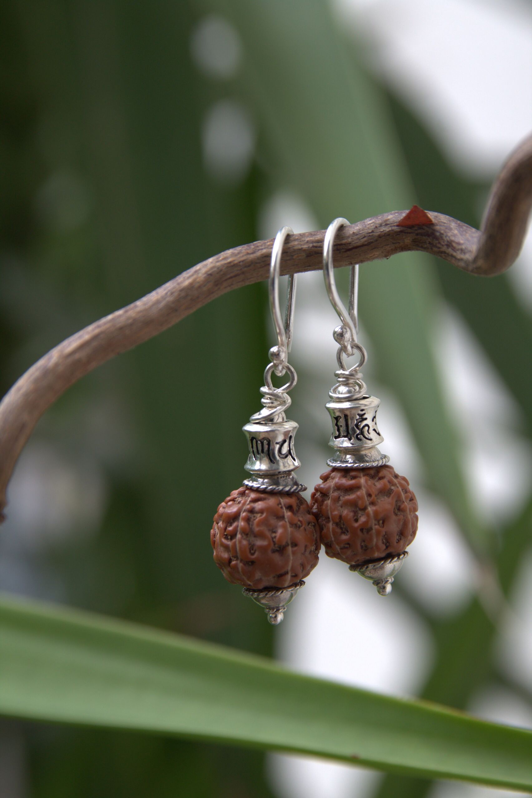 orecchini rudraksha mantra orecchini rudraksha mantra